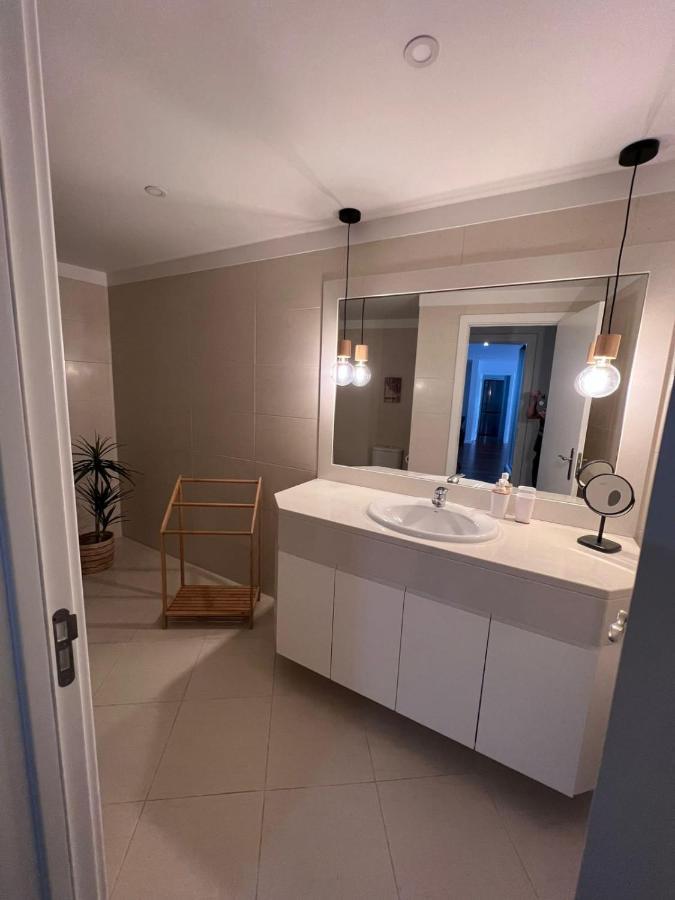 Cristinas 2 Bedroom Apartment Canico Dış mekan fotoğraf