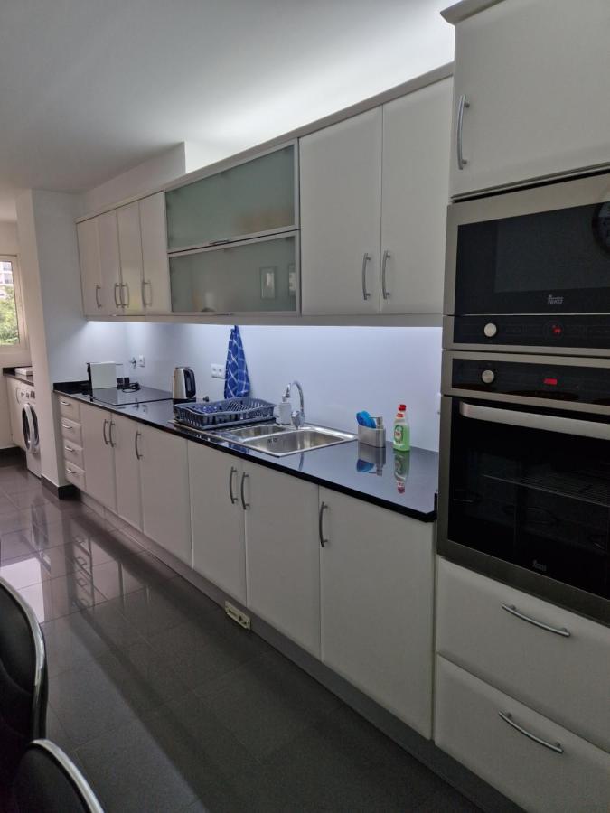 Cristinas 2 Bedroom Apartment Canico Dış mekan fotoğraf